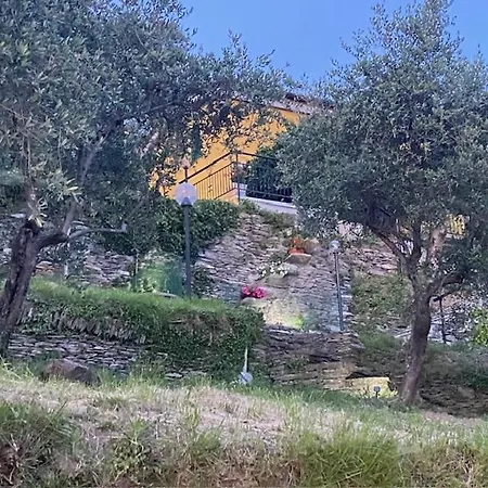 Terrazza Oneto * Crocetta (Liguria)